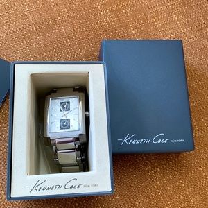 Men’s Kenneth Cole Watch, used in good condition
